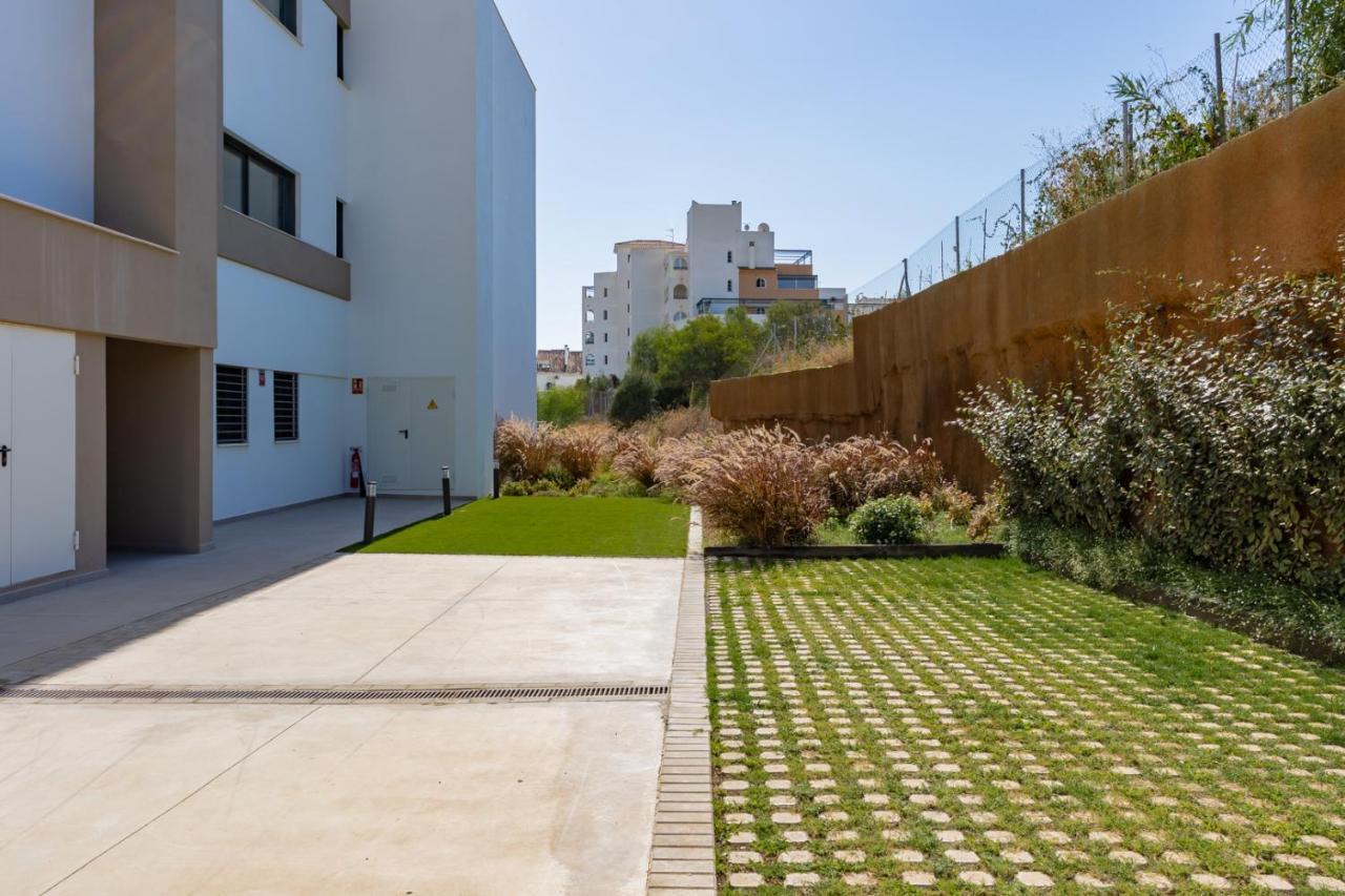 Cosy And Centrally Located Apartment In 에스테포나 외부 사진