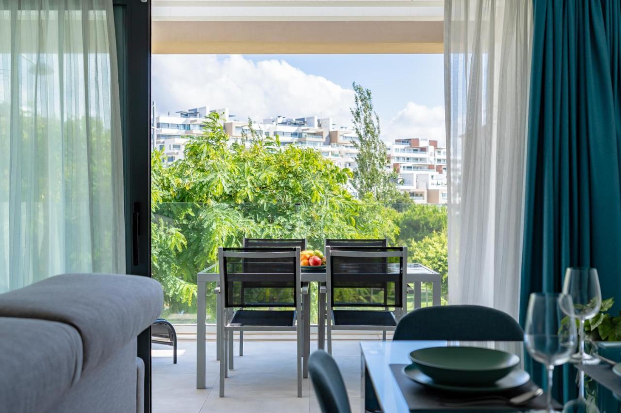 Cosy And Centrally Located Apartment In 에스테포나 외부 사진